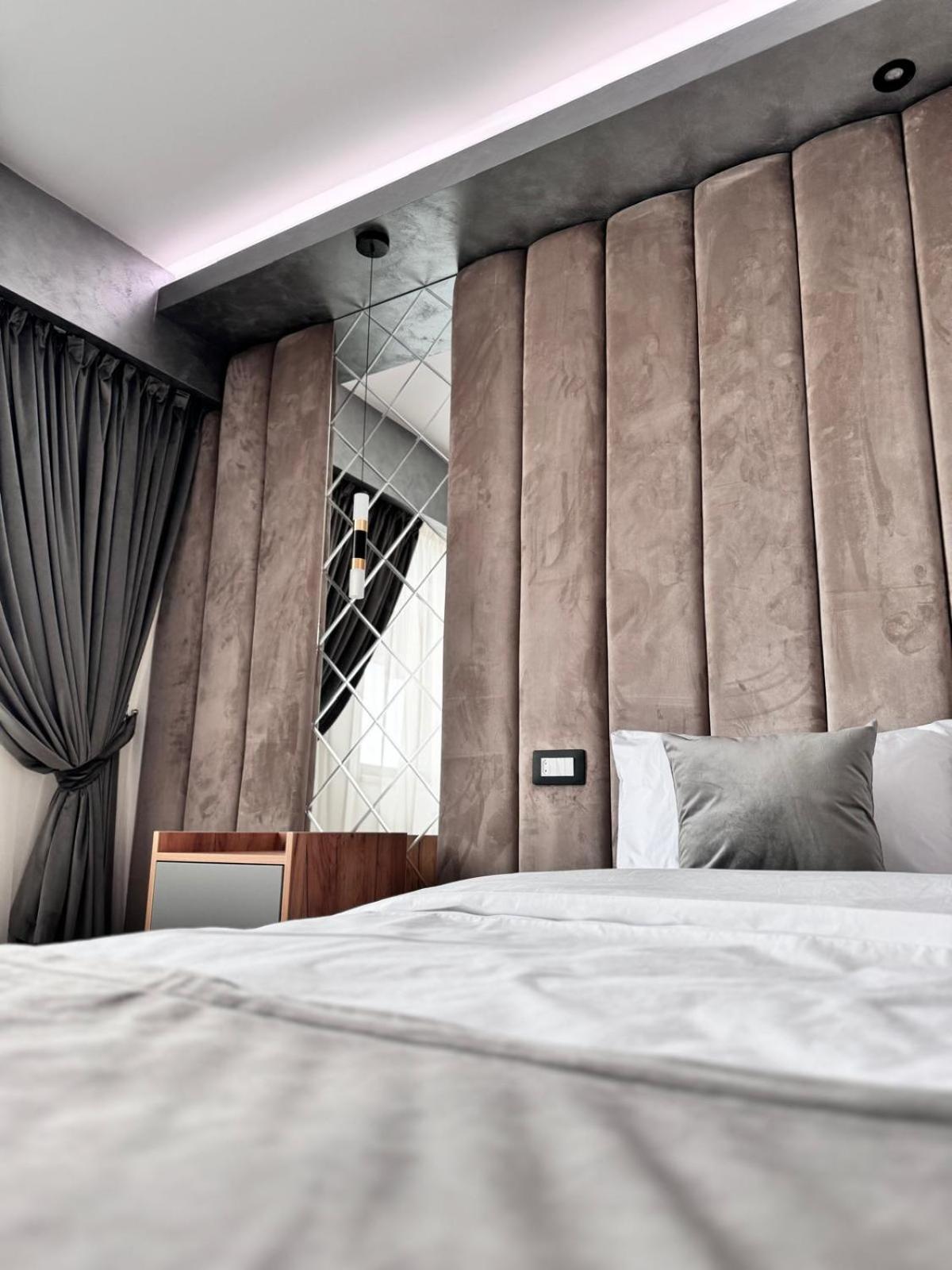 Hanul Domnesc Imperial Hotel & Spa Calan Bagian luar foto